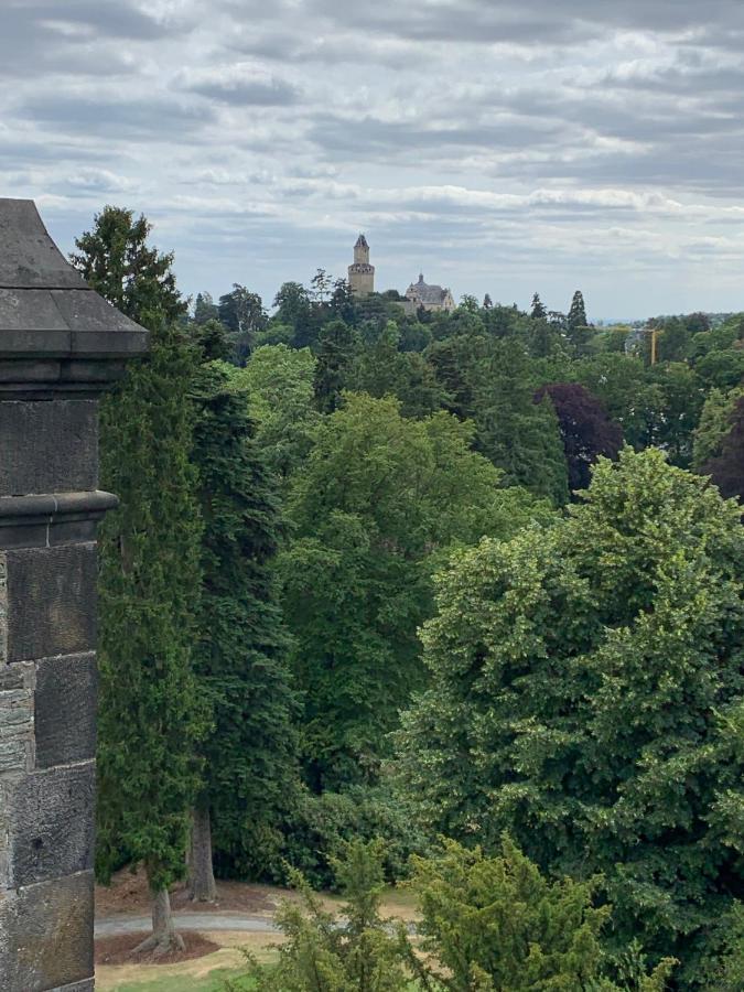 Schlosshotel Kronberg - Hotel Frankfurt Kronberg im Taunus Bagian luar foto