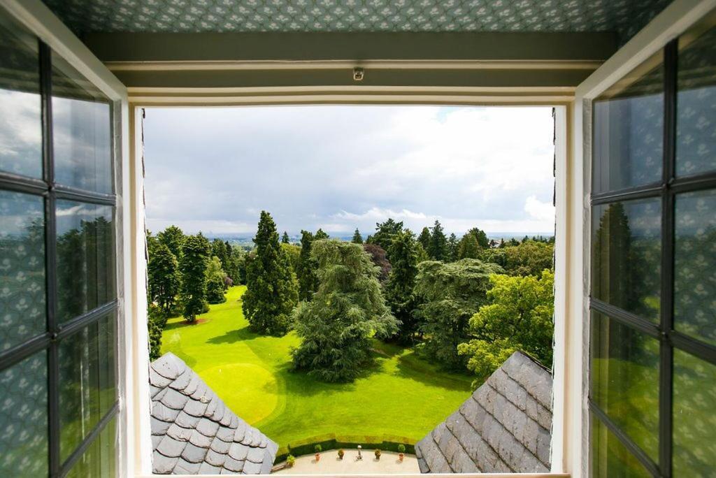 Schlosshotel Kronberg - Hotel Frankfurt Kronberg im Taunus Bagian luar foto